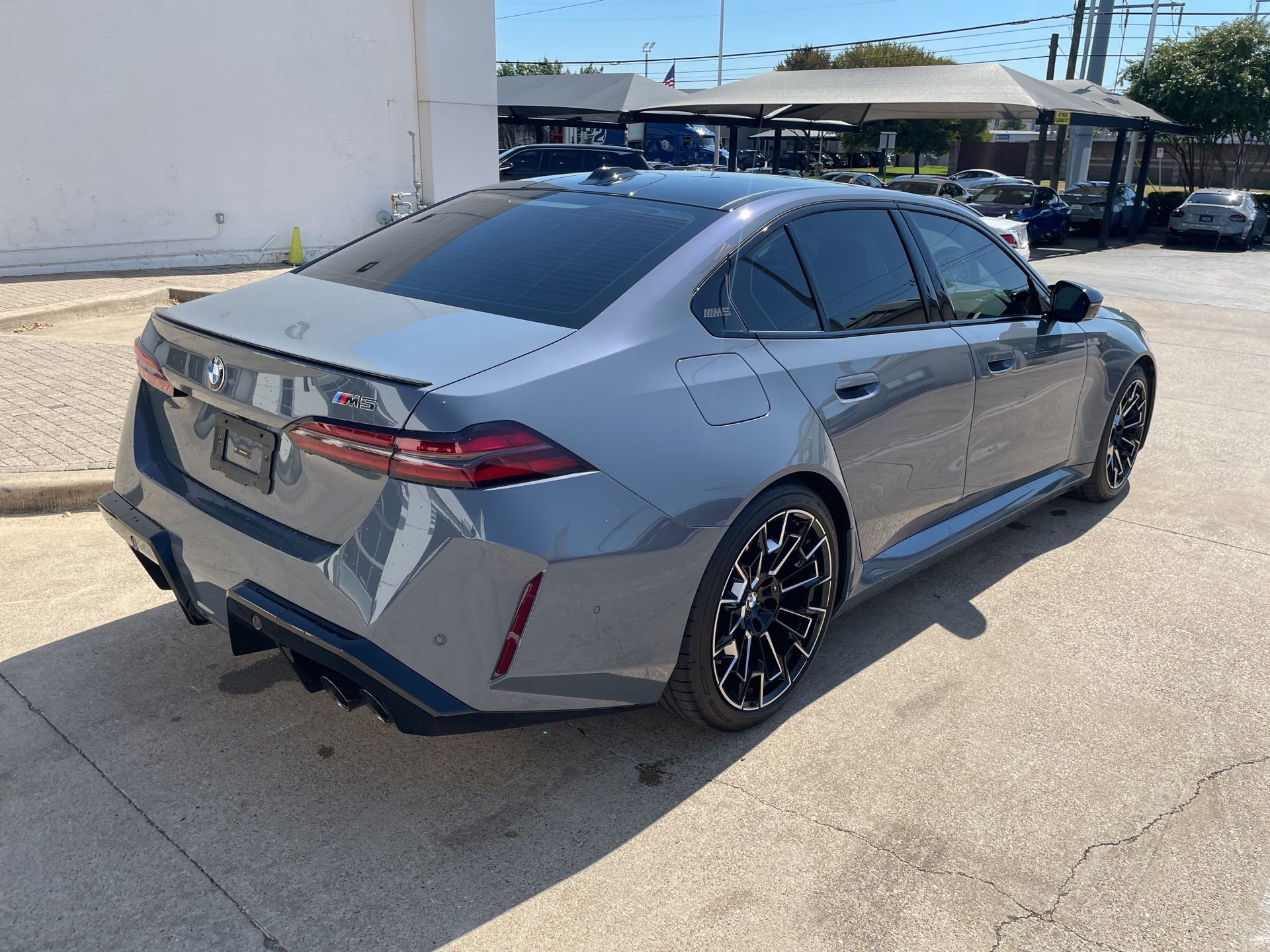 Certified 2026 BMW M5 w/ Executive Package image 5