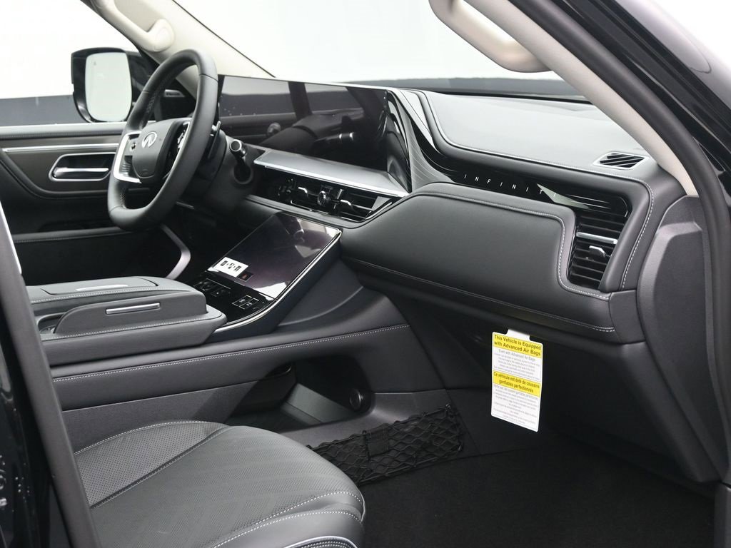 New 2026 INFINITI QX80 Luxe image 6