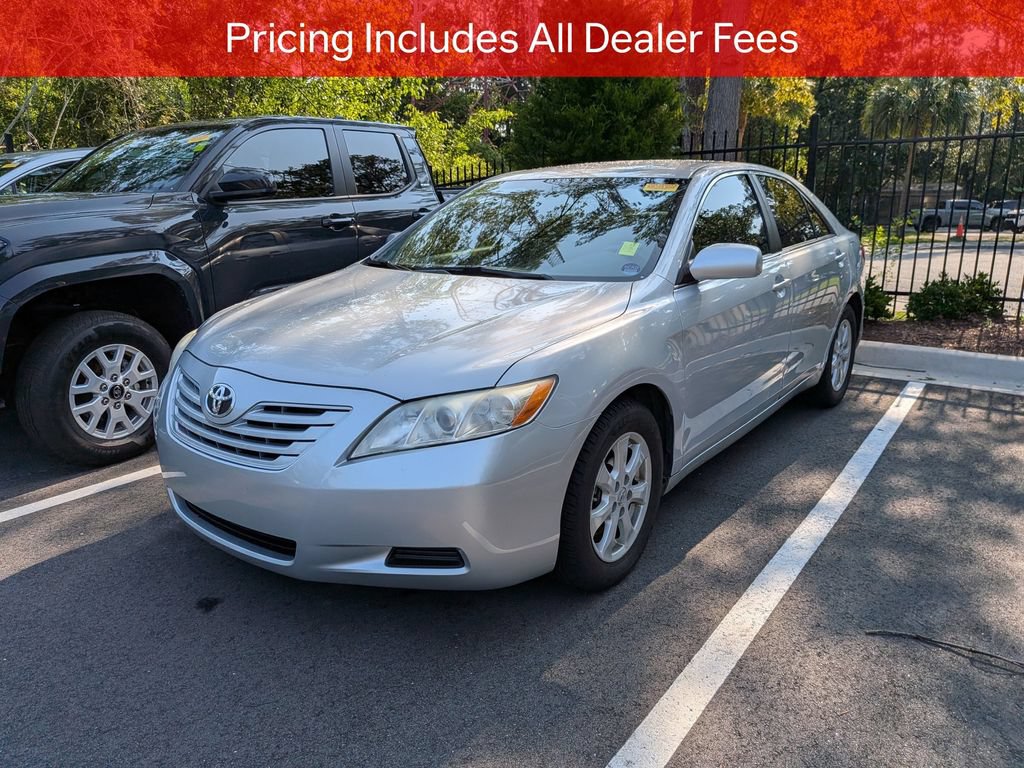 Used 2007 Toyota Camry LE FWD image 4