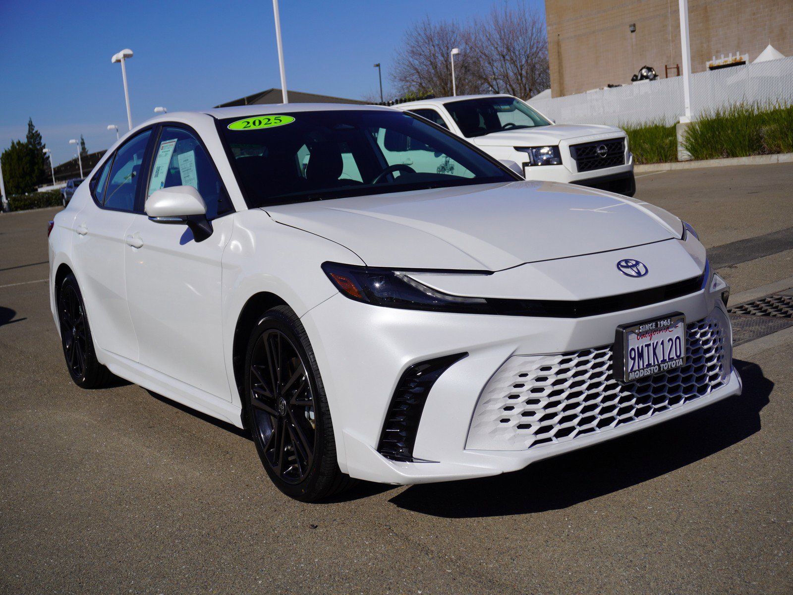 Used 2025 Toyota Camry XSE image 1