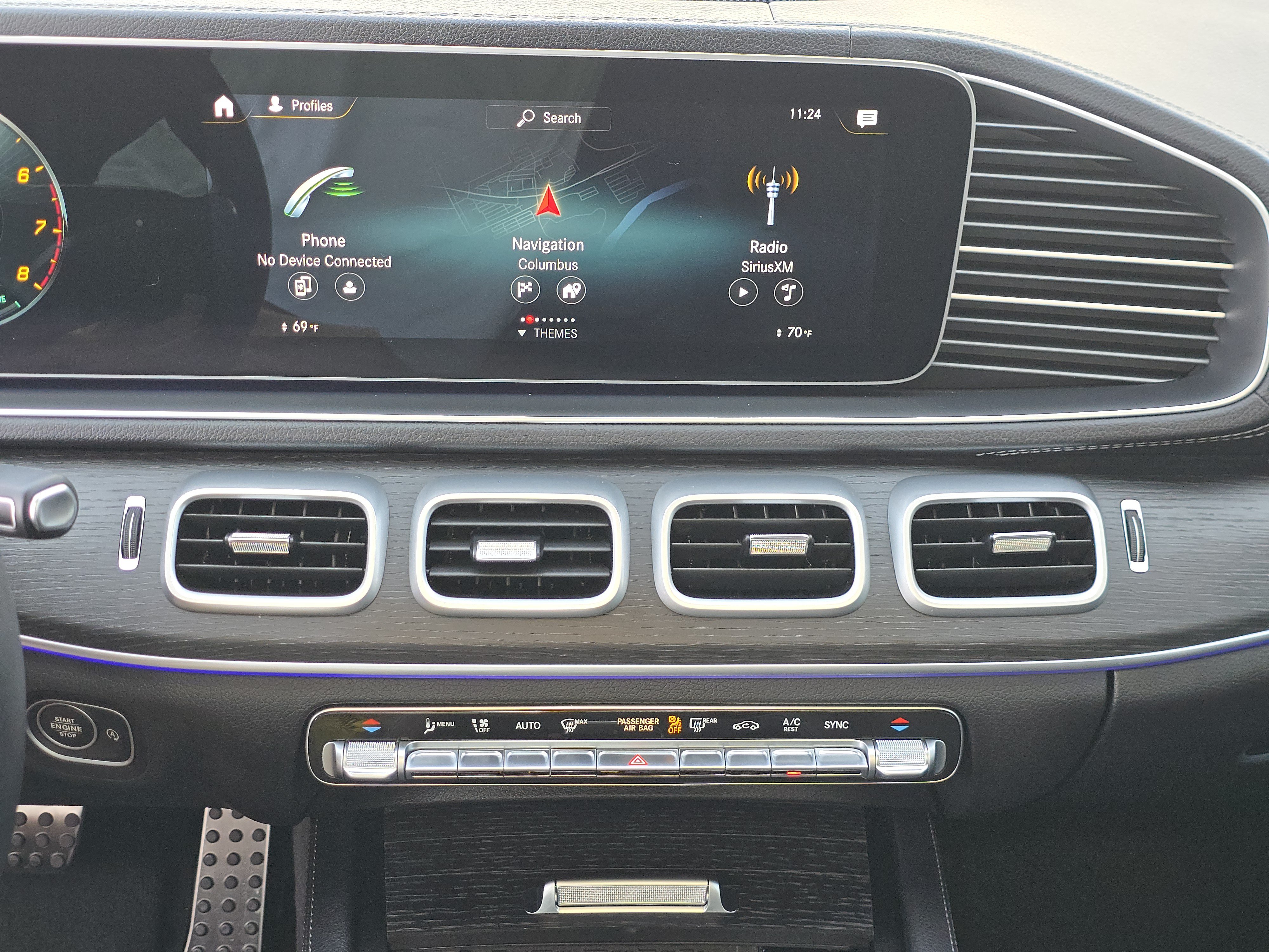 Used 2023 Mercedes-Benz GLS 450 4MATIC image 26