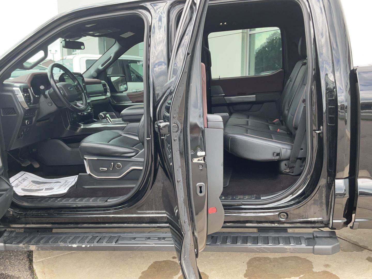 Used 2021 Ford F150 Lariat w/ Equipment Group 502A High image 43