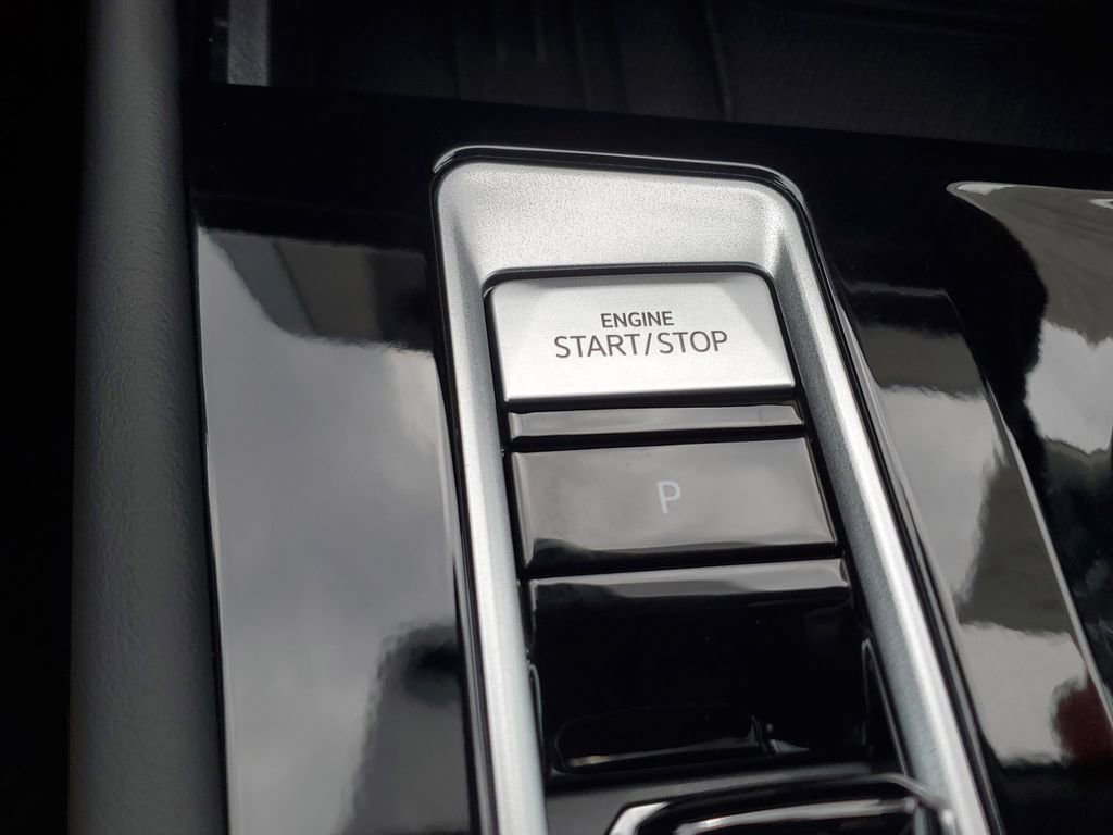 Certified 2025 Volkswagen Atlas SEL AWD/4WD image 30