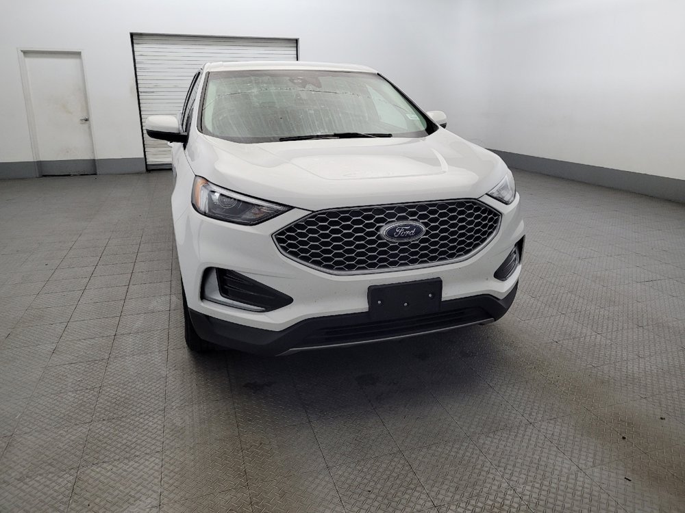 Used 2024 Ford Edge SEL image 14