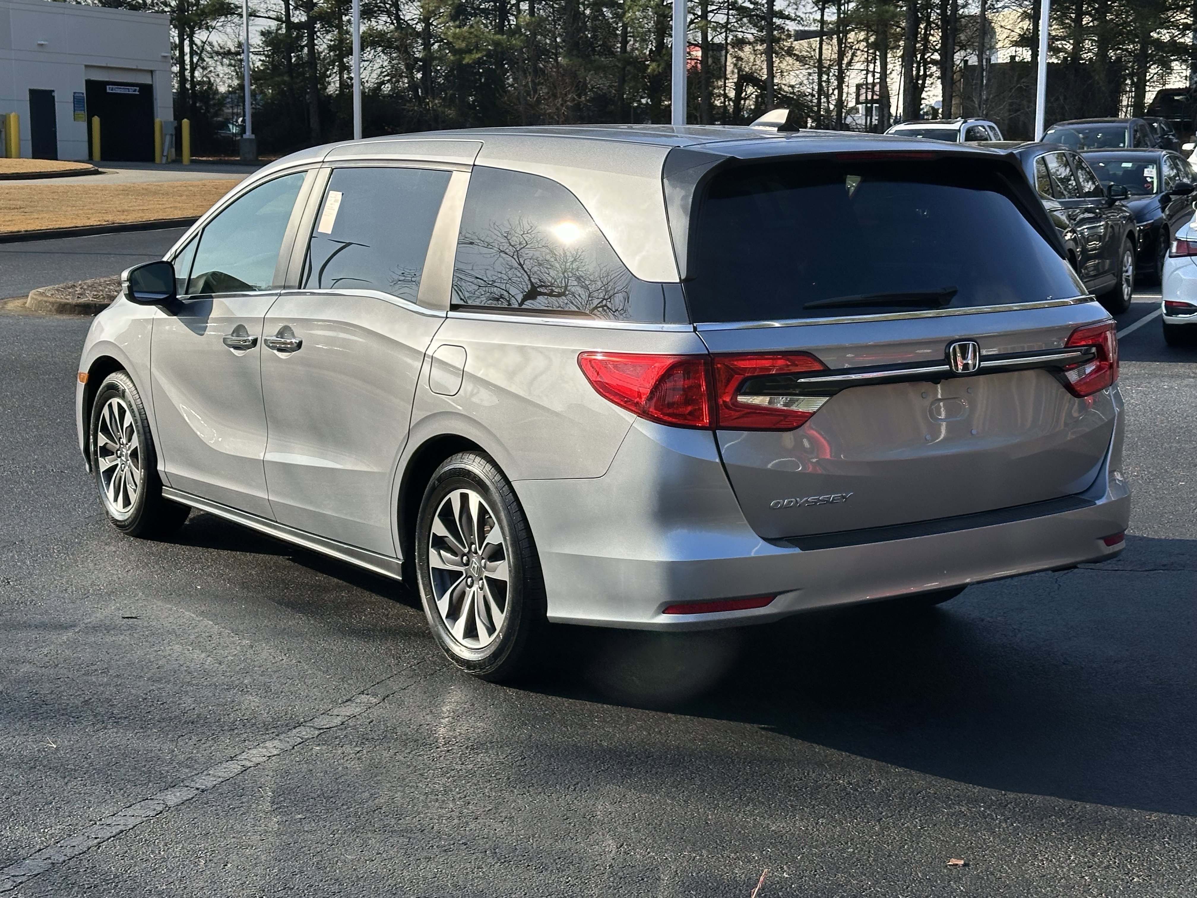 Used 2024 Honda Odyssey EX-L image 10