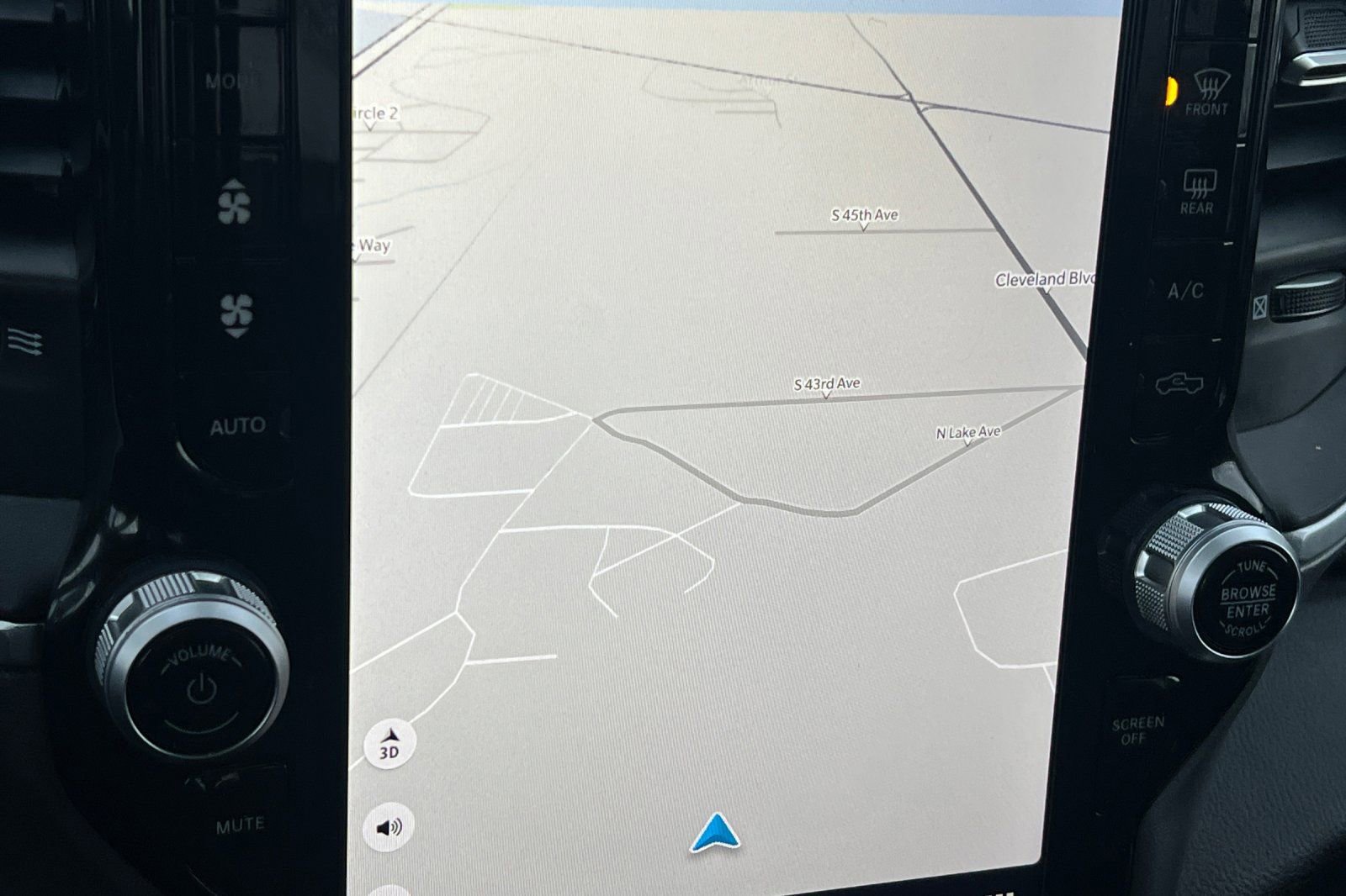 Used 2024 RAM 3500 Big Horn w/ Night Edition image 19