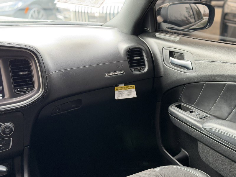 Used 2022 Dodge Charger R/T w/ Plus Group image 21