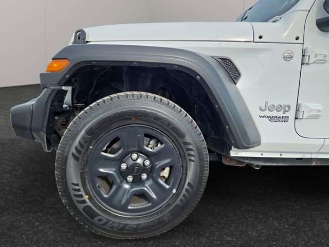 Used 2018 Jeep Wrangler Unlimited Sport AWD/4WD image 4