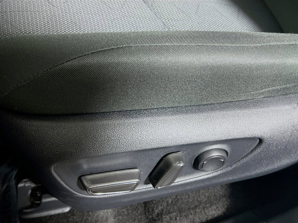 Certified 2025 Toyota RAV4 XLE image 17