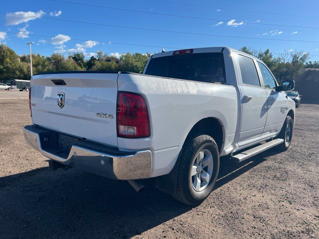 Used 2020 RAM 1500 Classic SLT w/ Luxury Group AWD/4WD image 6