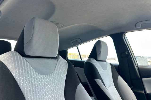 Certified 2017 Toyota Prius Two w/ Prius Two Safety Plus Package FWD image 19