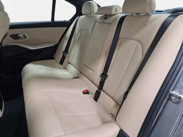 Certified 2026 BMW 330i xDrive Sedan w/ M Sport Package AWD/4WD image 11