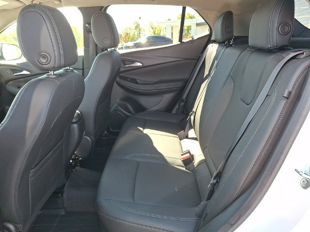 Certified 2024 Buick Encore GX Sport Touring AWD/4WD image 10