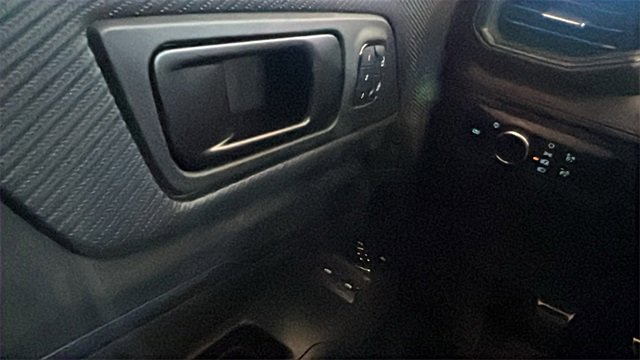 New 2025 Ford Mustang Dark Horse image 28