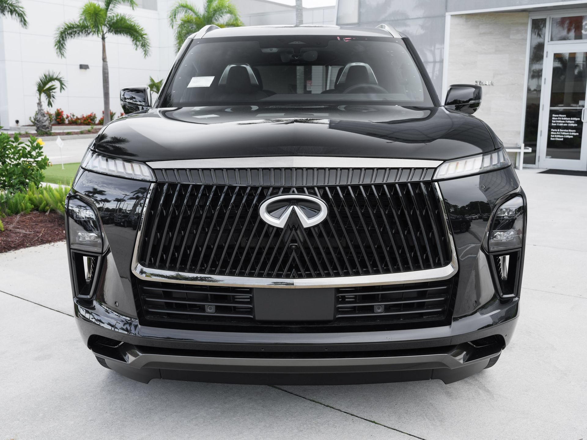 New 2027 INFINITI QX80 Autograph AWD/4WD image 4