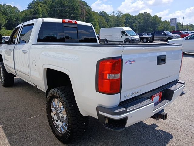 Used 2017 GMC Sierra 2500 Denali w/ Duramax Plus Package AWD/4WD image 9