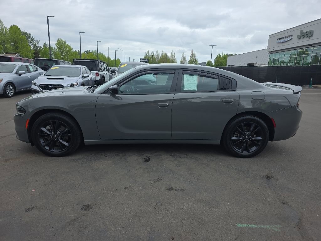 Used 2023 Dodge Charger SXT w/ Blacktop Package AWD/4WD image 2