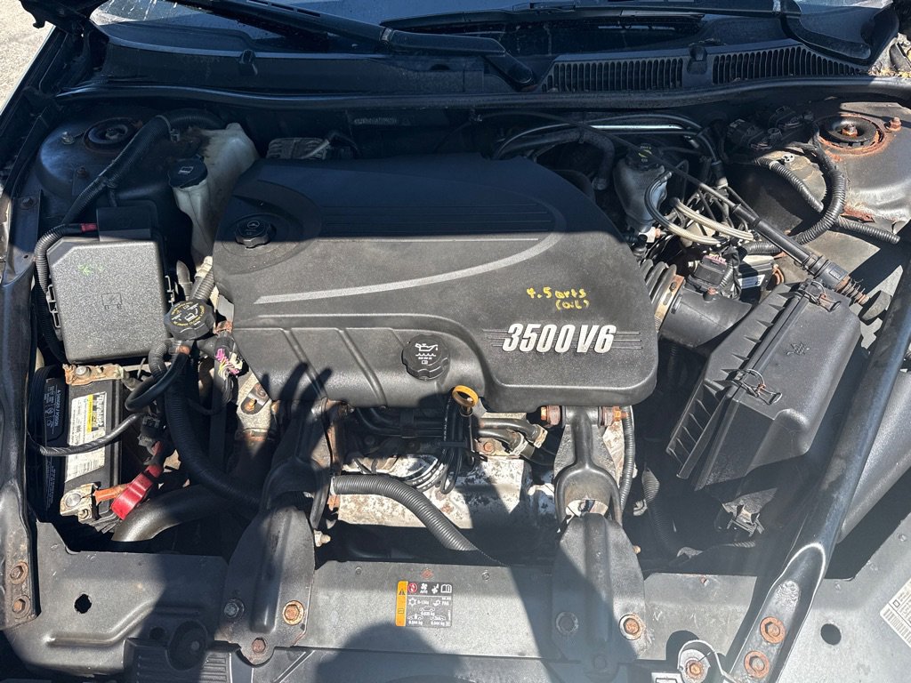 Used 2011 Chevrolet Impala LS FWD image 18
