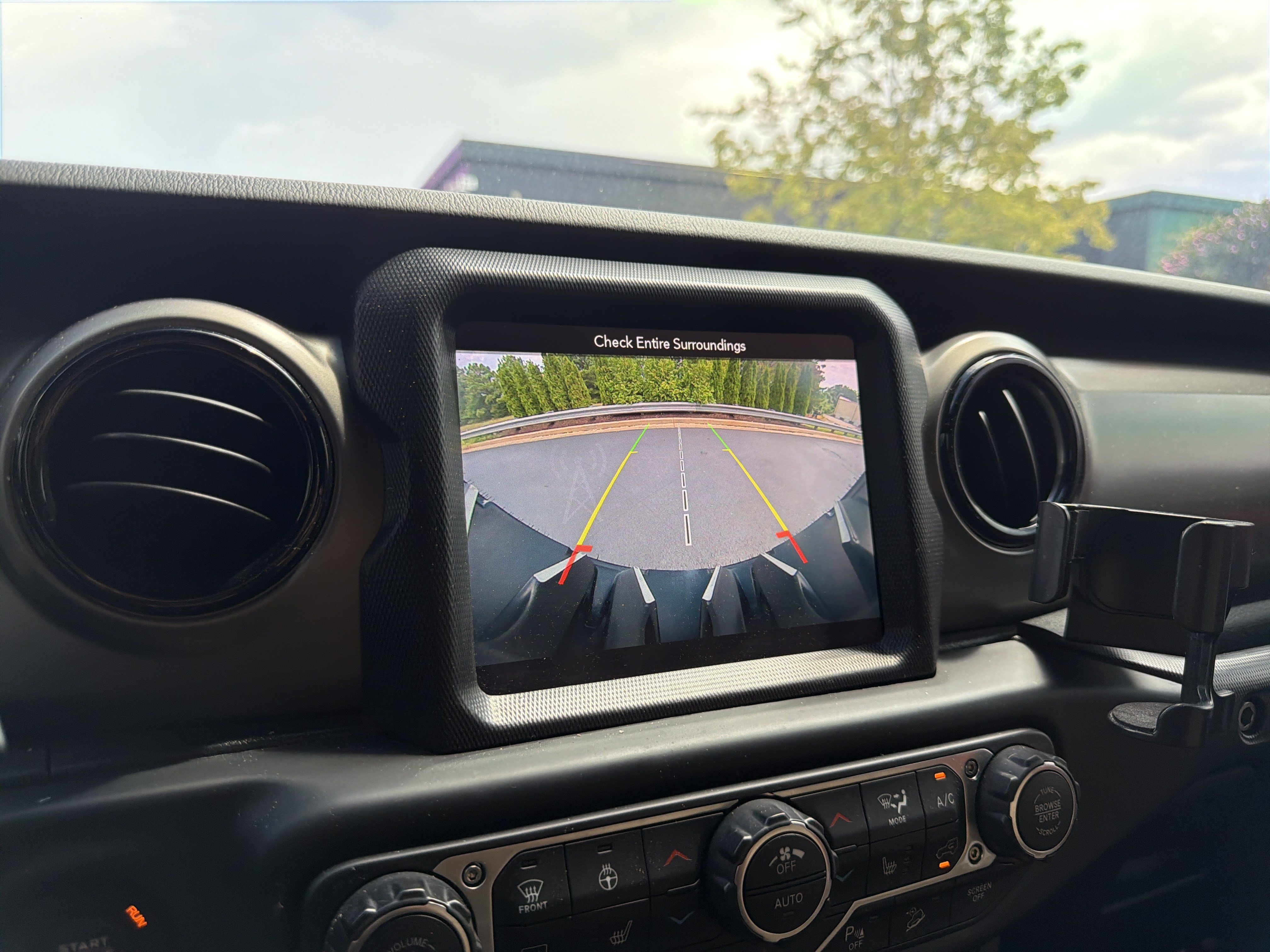 Used 2019 Jeep Wrangler Unlimited Rubicon AWD/4WD image 35