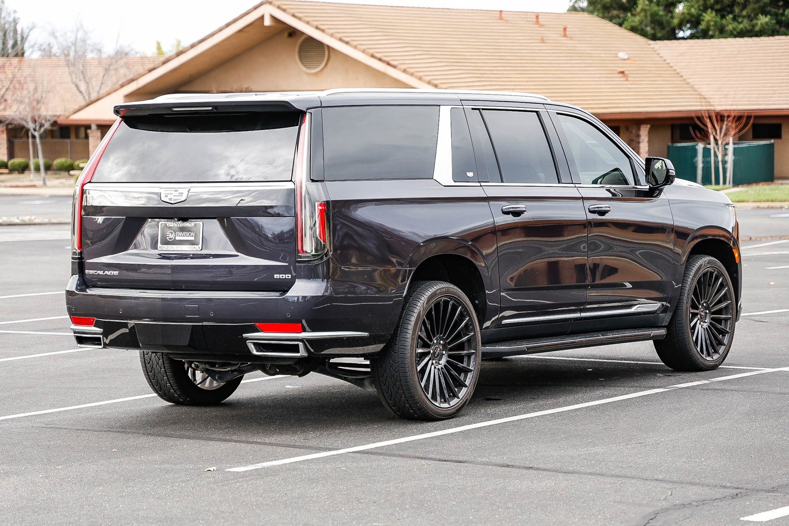 Used 2022 Cadillac Escalade ESV Luxury image 31