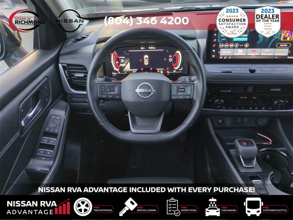 Used 2025 Nissan Rogue SL w/ Tech Package image 17