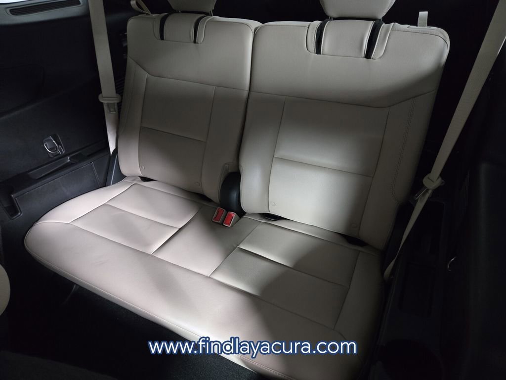 Used 2020 Ford Explorer Limited w/ Class III Trailer Tow Package image 14