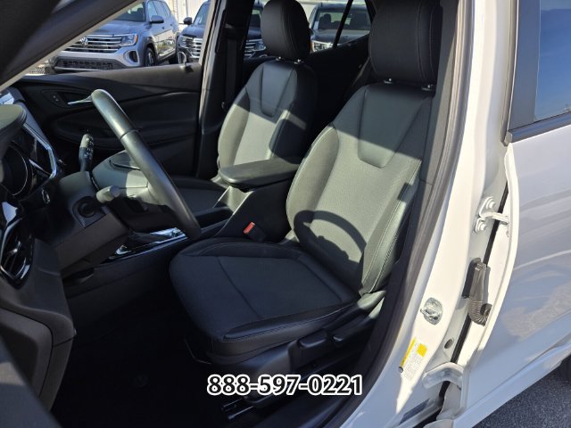 Used 2022 Buick Encore GX Preferred w/ Sport Touring Package FWD image 9