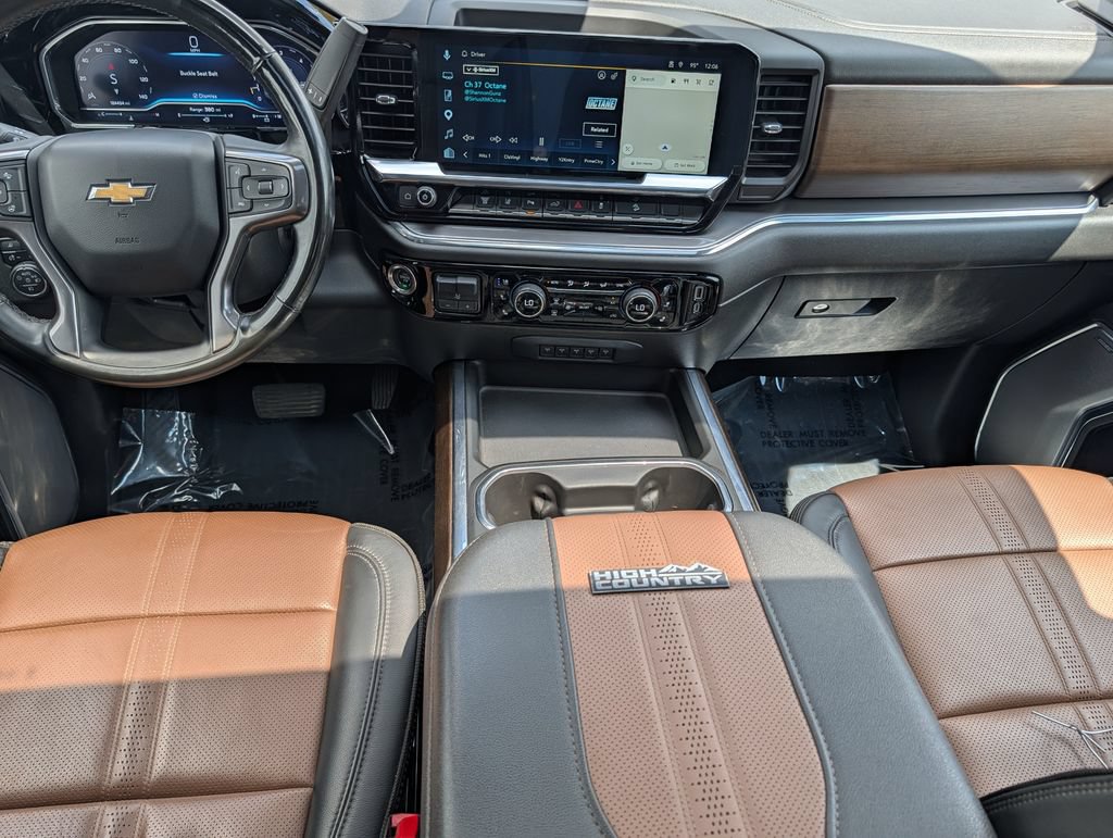 Used 2024 Chevrolet Silverado 3500 High Country w/ High Country Premium Package AWD/4WD image 19