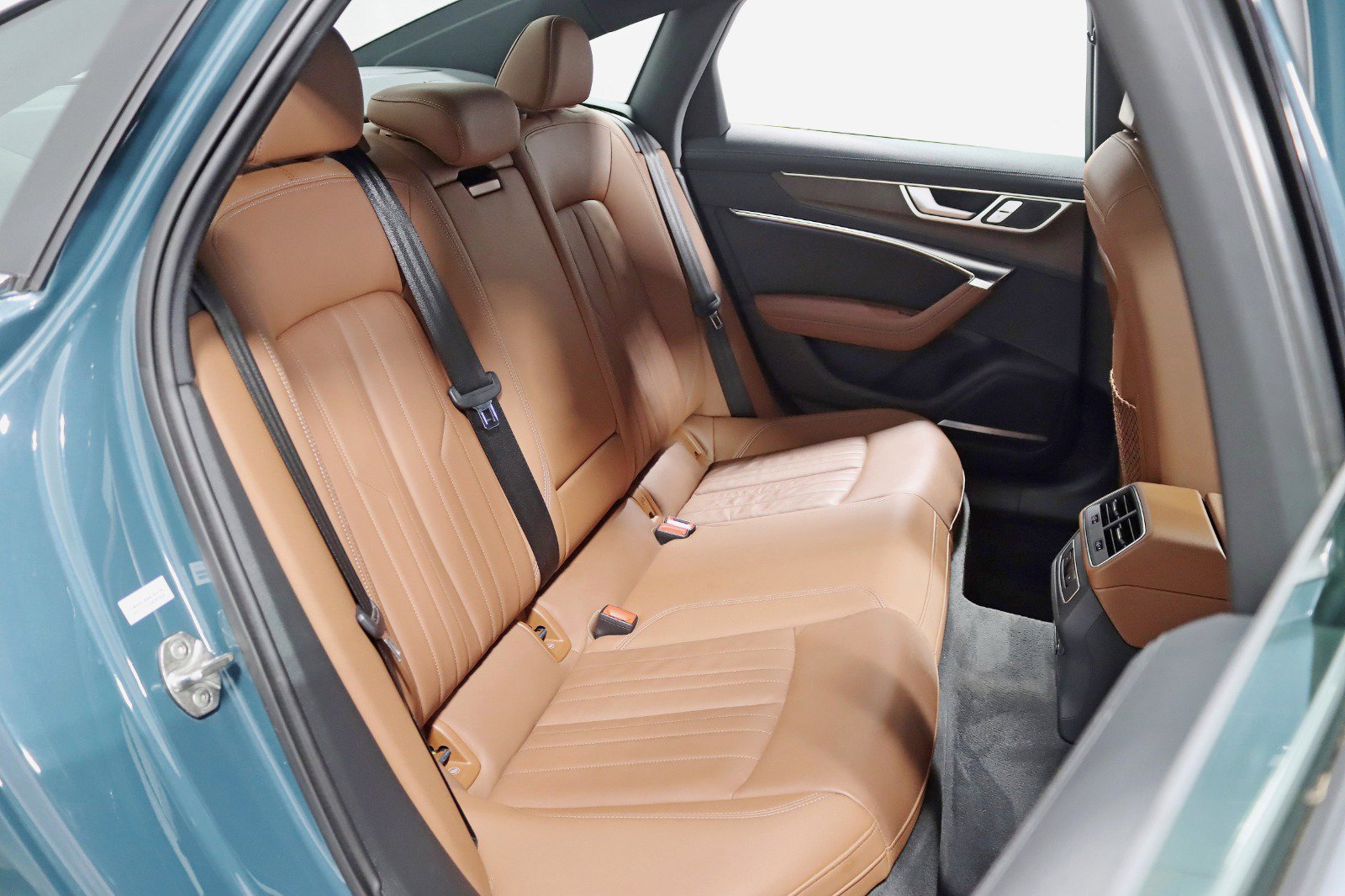 Used 2020 Audi A6 3.0T Premium Plus w/ Premium Plus Package image 32