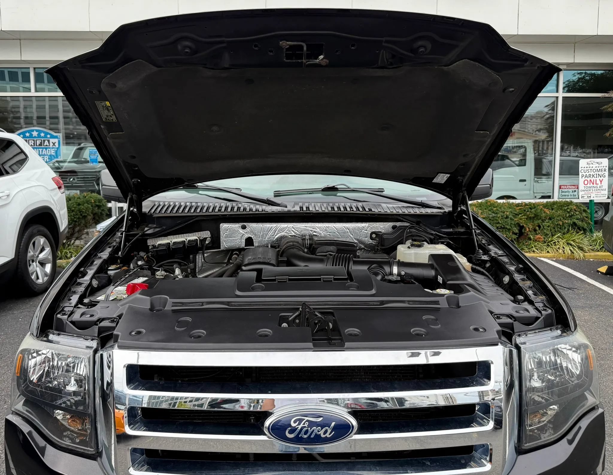 Used 2012 Ford Expedition Limited AWD/4WD image 39