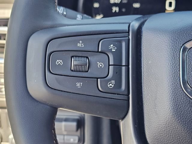 Used 2023 GMC Yukon XL AT4 w/ AT4 Premium Plus Package AWD/4WD image 23