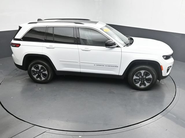 Used 2022 Jeep Grand Cherokee Limited 4xe w/ Luxury Tech Group II AWD/4WD image 37