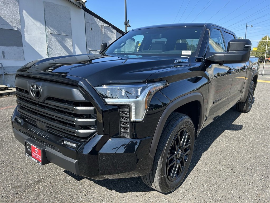 New 2026 Toyota Tundra Limited video 1