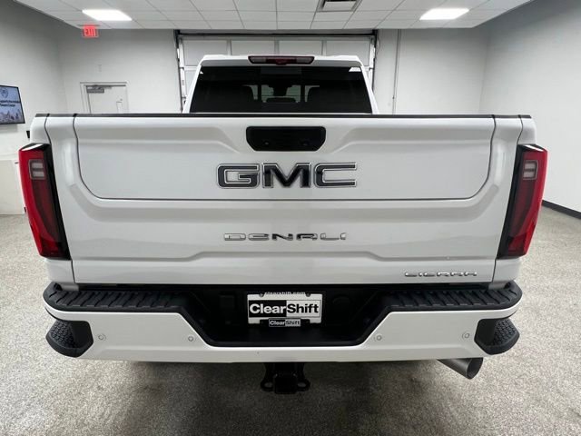 Used 2024 GMC Sierra 3500 Denali Ultimate image 9