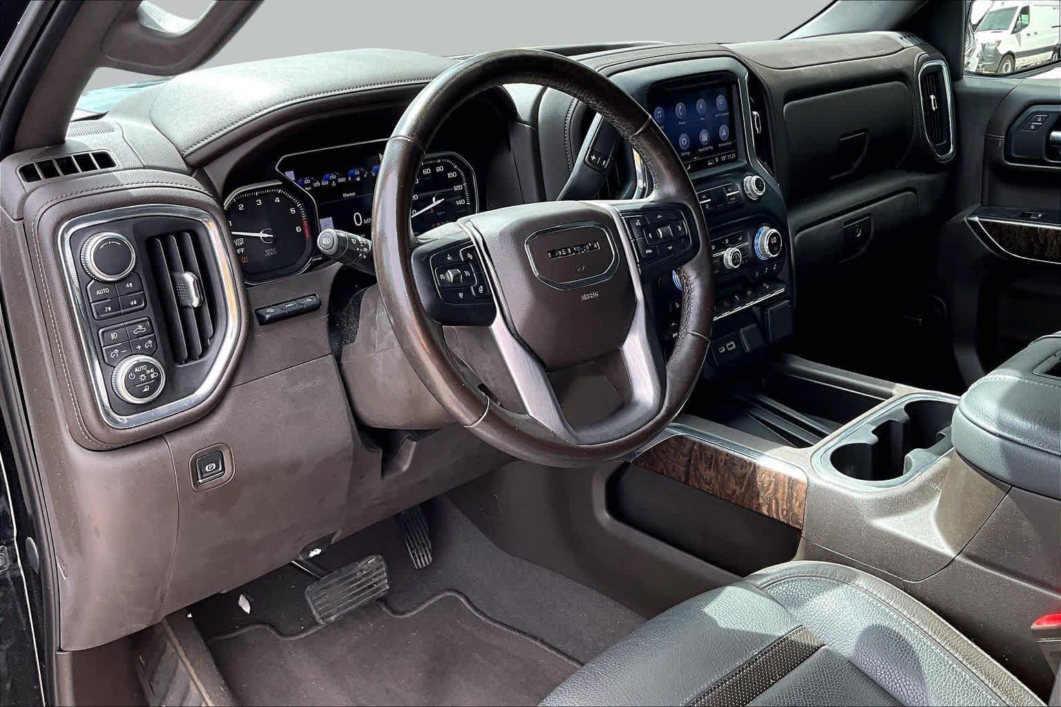 Used 2019 GMC Sierra 1500 Denali w/ Technology Package AWD/4WD image 17