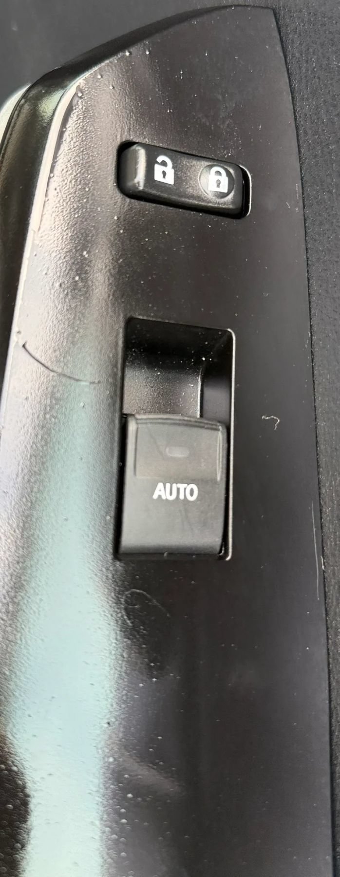 Used 2017 Toyota Tundra Limited w/ Limited Premium Package AWD/4WD image 28