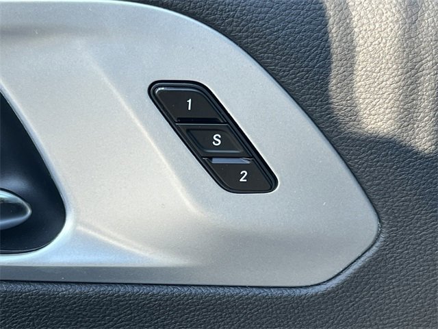 New 2026 Chrysler Pacifica Limited w/ Trailer Tow Group image 18