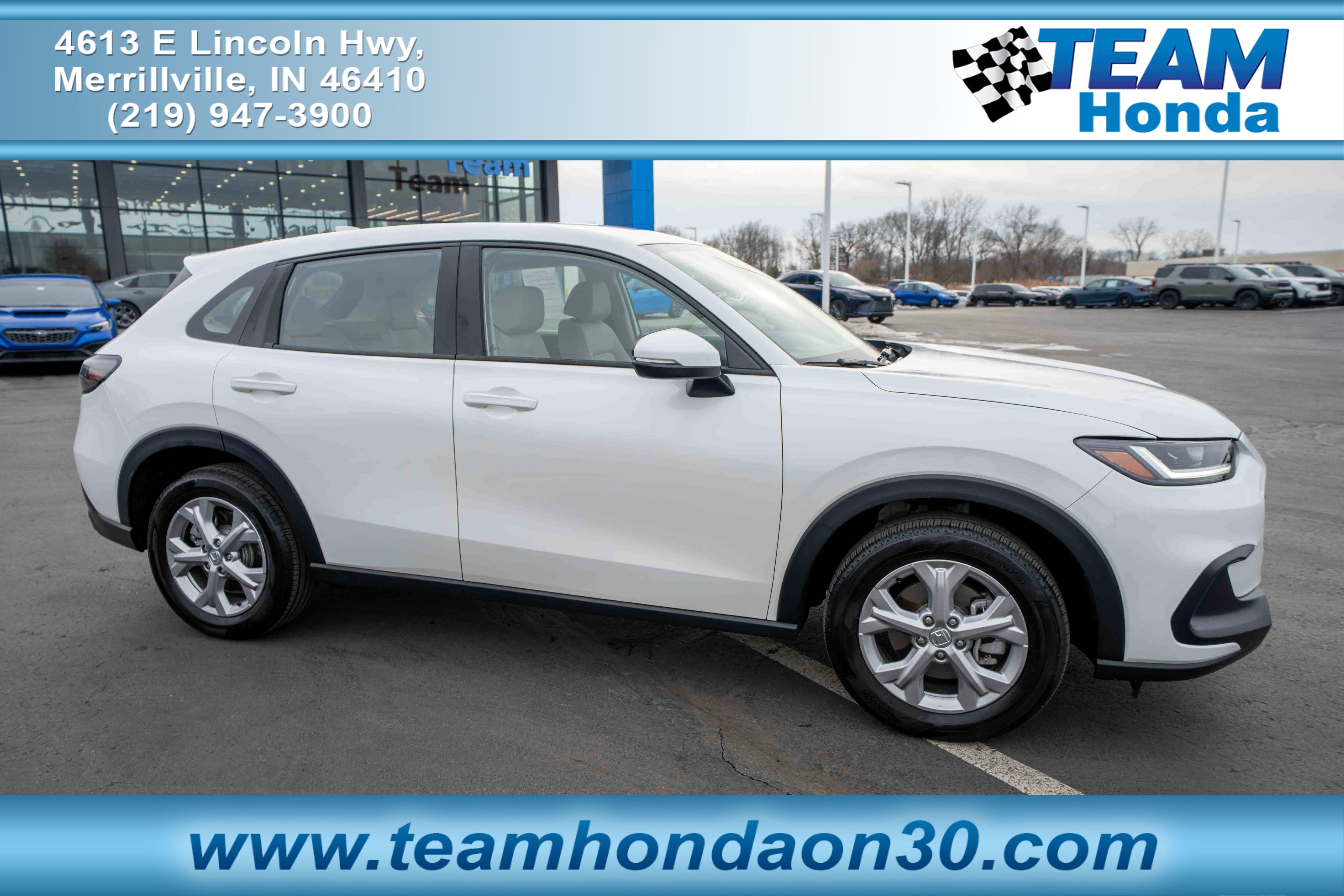 Used 2025 Honda HR-V LX image 1