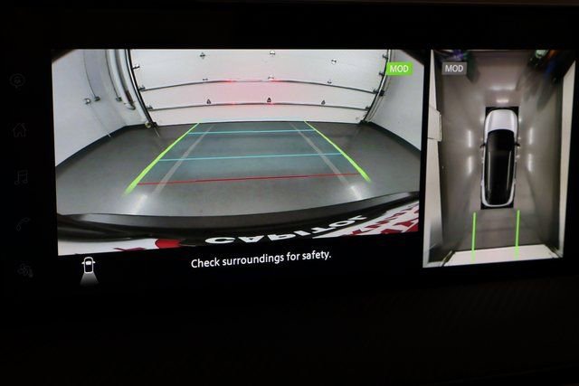 New 2025 Nissan Kicks SR w/ SR Premium Package image 21