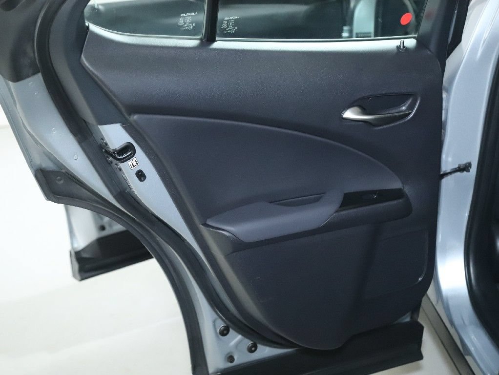 Used 2024 Lexus UX 250h AWD image 13