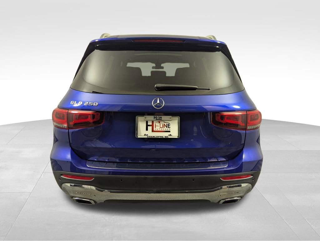 Used 2021 Mercedes-Benz GLB 250 image 21
