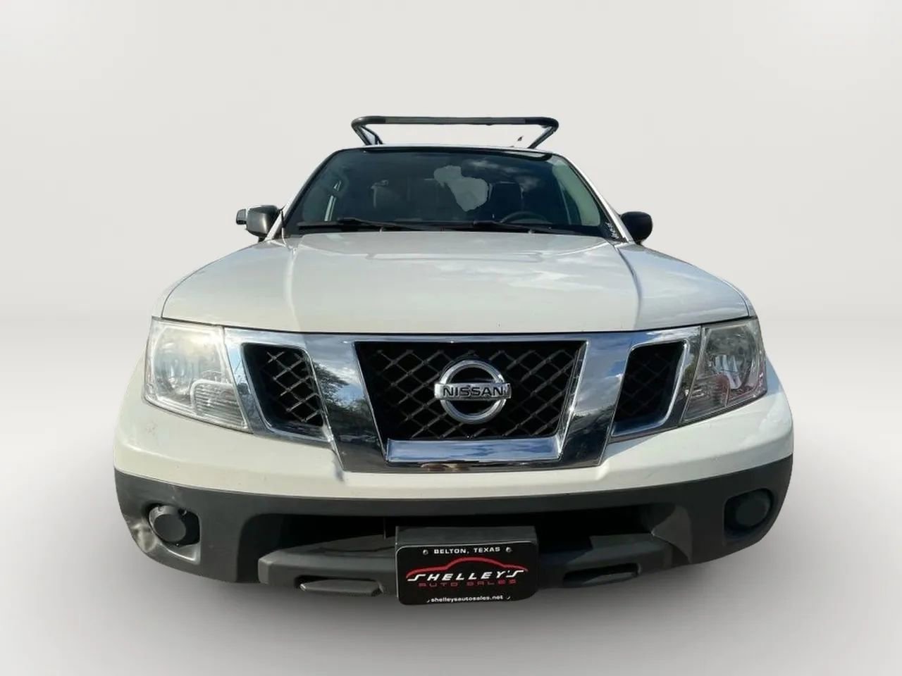 Used 2019 Nissan Frontier S image 2