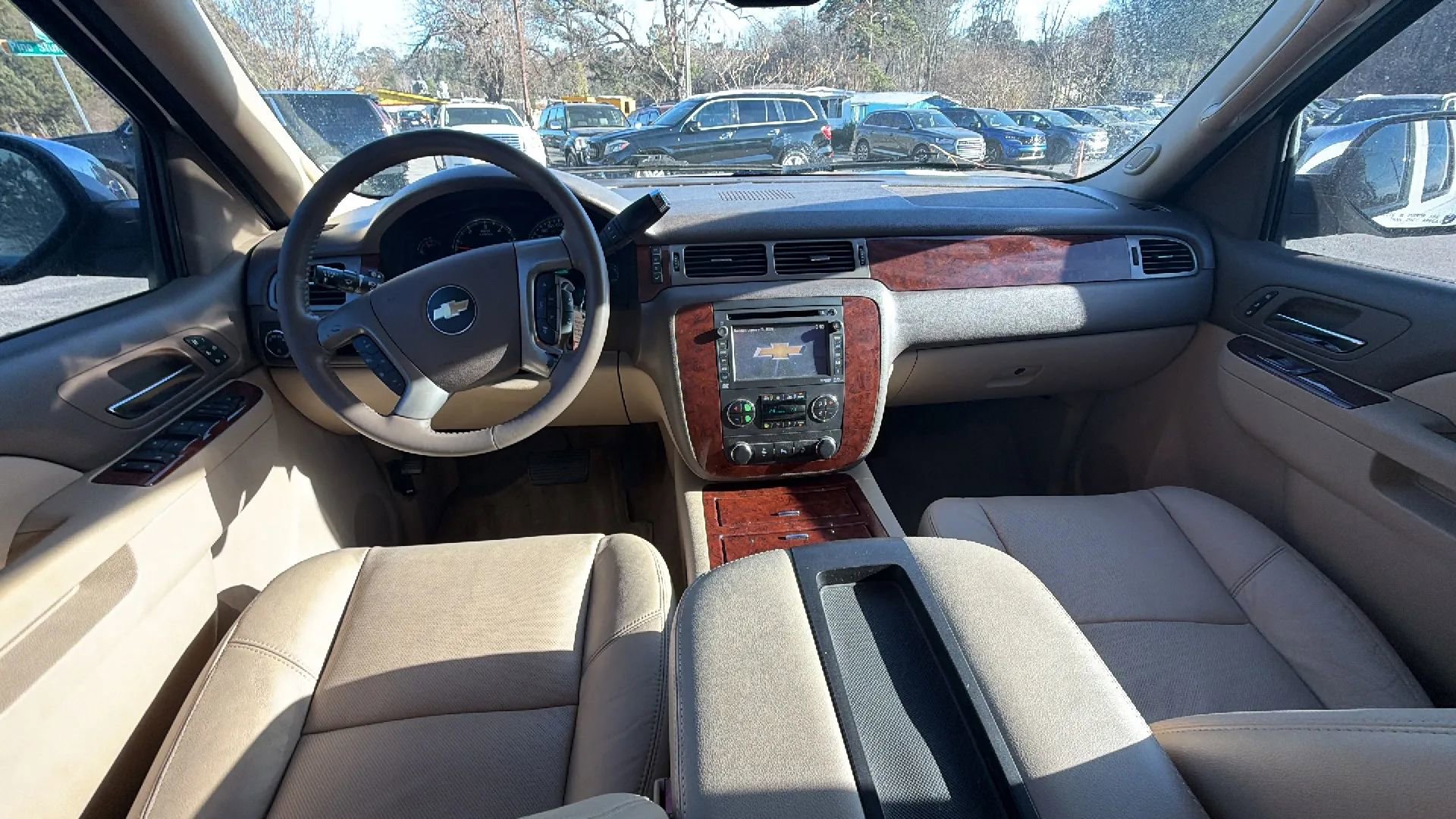 Used 2012 Chevrolet Tahoe LTZ image 26