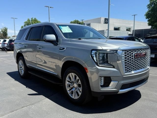 Used 2024 GMC Yukon Denali AWD/4WD image 9
