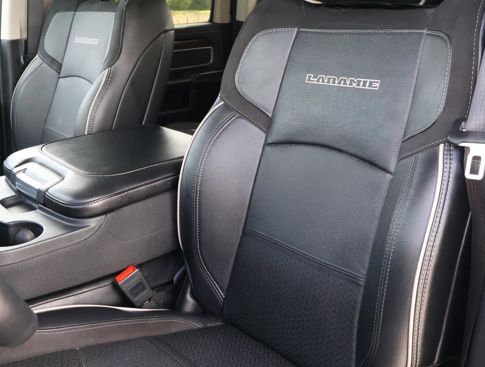 Used 2024 RAM 2500 Laramie image 14