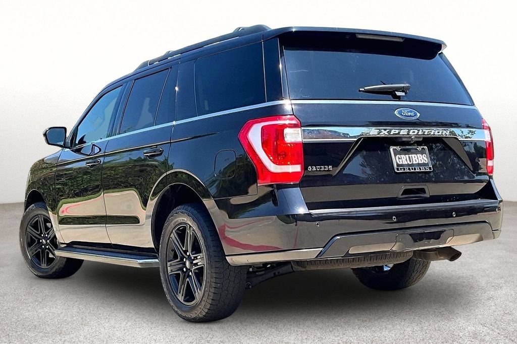 Used 2020 Ford Expedition XLT w/ Equipment Group 202A RWD image 16