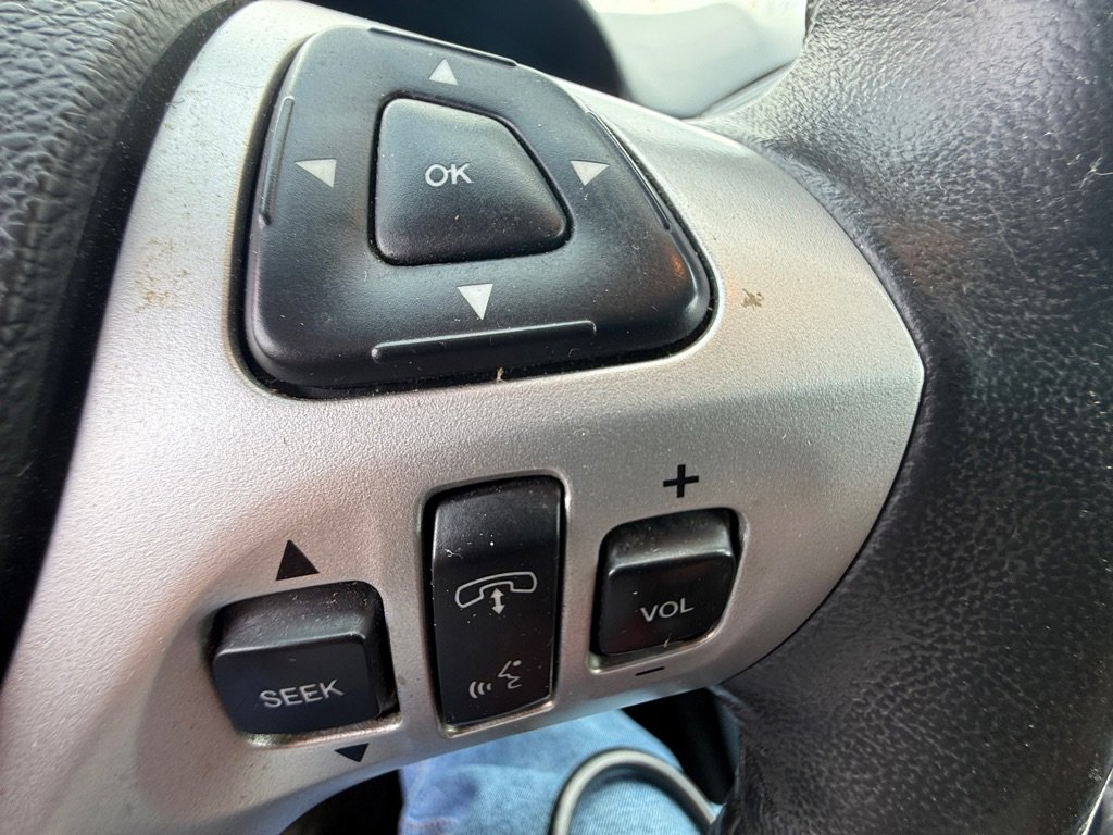 Used 2013 Ford Edge SEL AWD/4WD image 18
