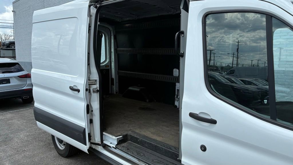 Used 2018 Ford Transit 250 148 Medium Roof w/ Interior Upgrade Package RWD image 19