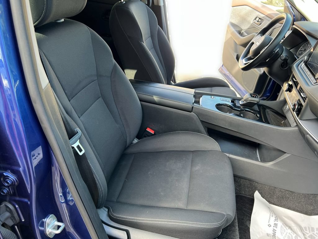 Used 2023 Nissan Rogue S FWD image 22