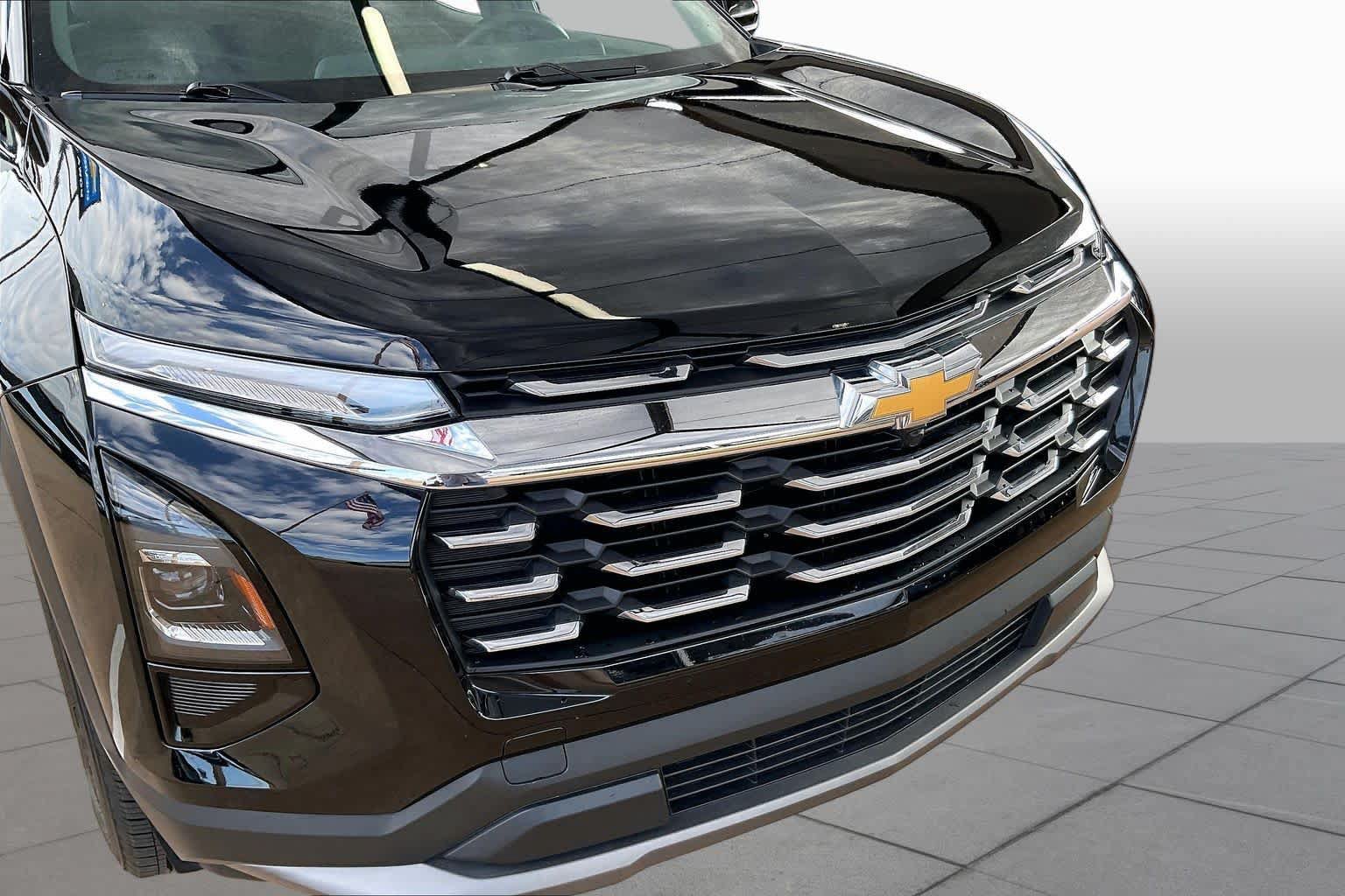 Used 2026 Chevrolet Equinox LT FWD image 29